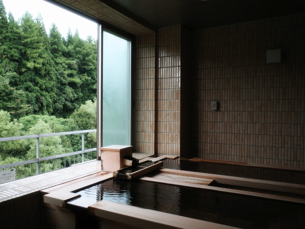 仙峡の宿 銀山荘の「半露天寝湯付客室」のお風呂