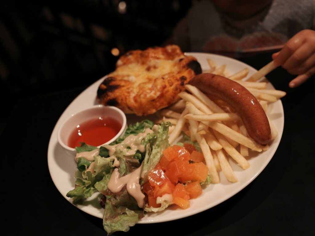 ベーカリーレストラン沢村のキッズプレート