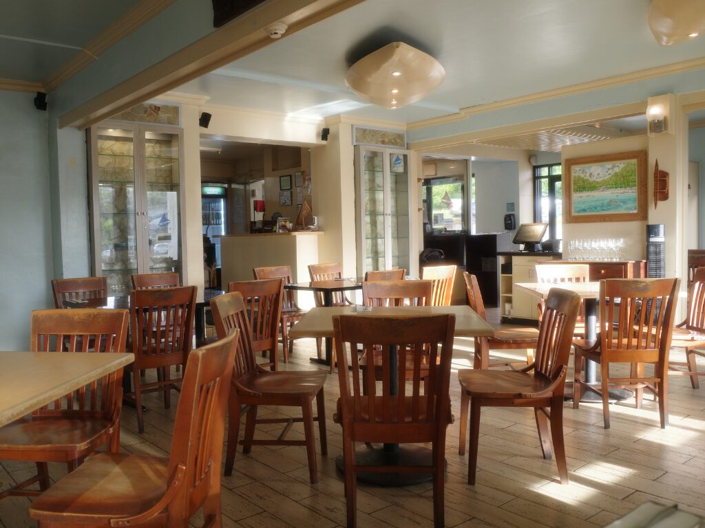 PROA restaurantの内観